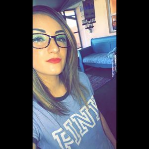 Meet your Posher, Allana